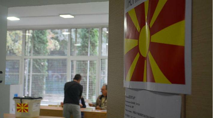 Makedonya'da kriz devam ediyor
