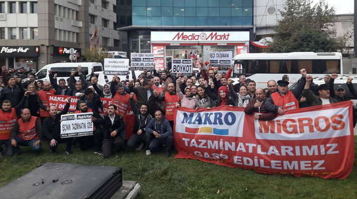 Makro market işçileri Genel Müdürlük önünde eylemde