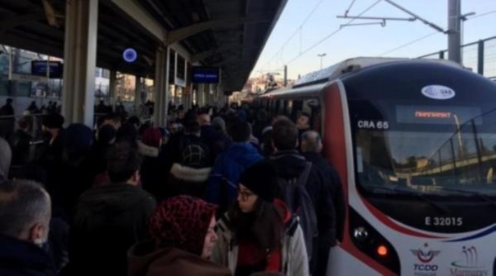 Marmaray 'testi' geçemedi: Açıldığı gün arızalandı