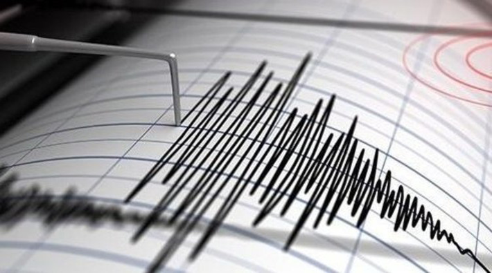 Marmaris'te 5,2 büyüklüğünde deprem