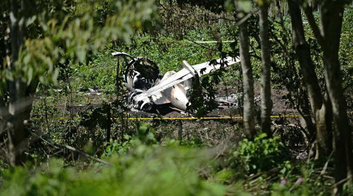 Meksika'da uçak kazası: 6 kişi hayatını kaybetti 