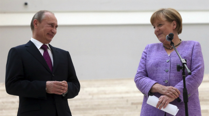 Merkel: Rusya ile İslamcı teröre karşı ortak mücadele yürütmekten daha güzel bir şey olamaz