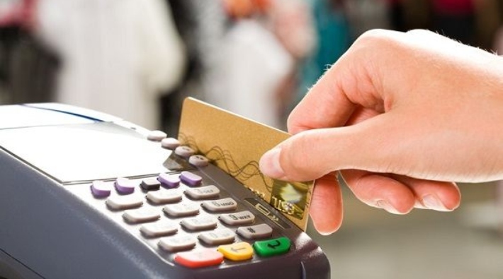 Merkez Bankası, kredi kartlarındaki faiz oranlarını düşürdü
