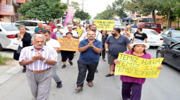 Mersin'de ÇED toplantısı protesto edildi: Halk toplantının yapılmasına izin vermedi