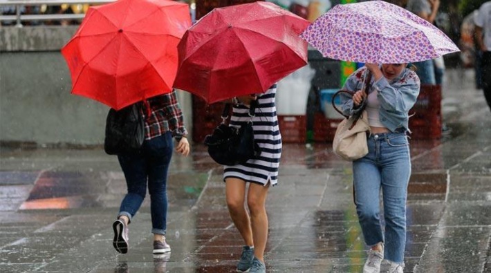 Meteoroloji'den Marmara Bölgesi için sağanak yağış uyarısı
