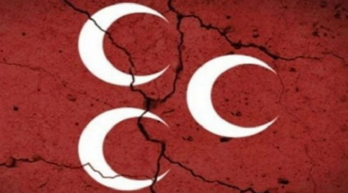 MHP'de 'Cumhur İttifakı' istifaları!