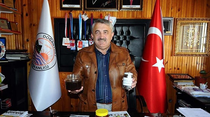 MHP'li meclis üyesinden AKP'li başkan hakkında suç duyurusu