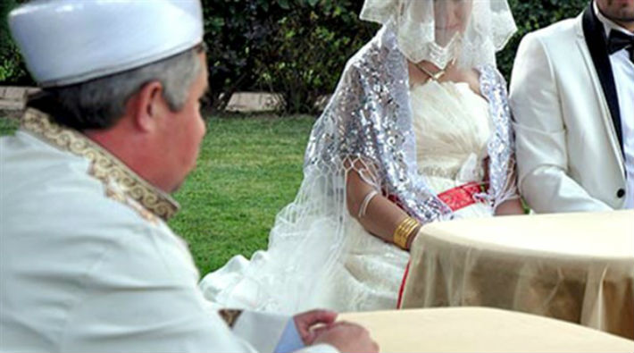 Müftülere nikah kıyma yetkisi veriliyor