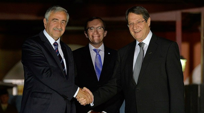 Kıbrıs müzakerelerinde son aşamaya gelindi: Haritalar BM'nin çelik kasasına kilitlendi