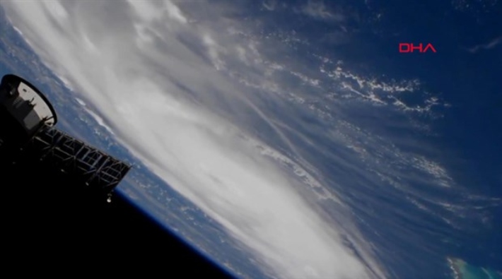 NASA, Dorian Kasırgası’nın yoğunlaştığını gösteren görüntüleri yayınladı
