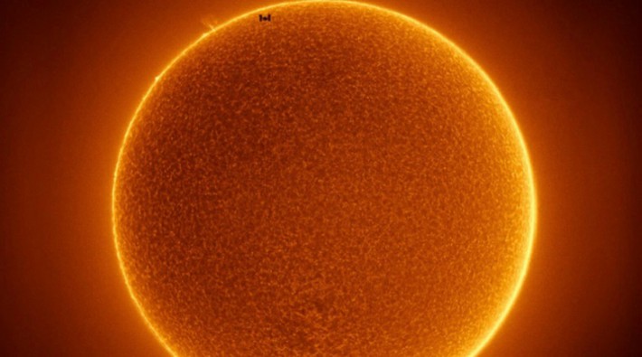 NASA Güneş'in en lekesiz fotoğrafını çekti
