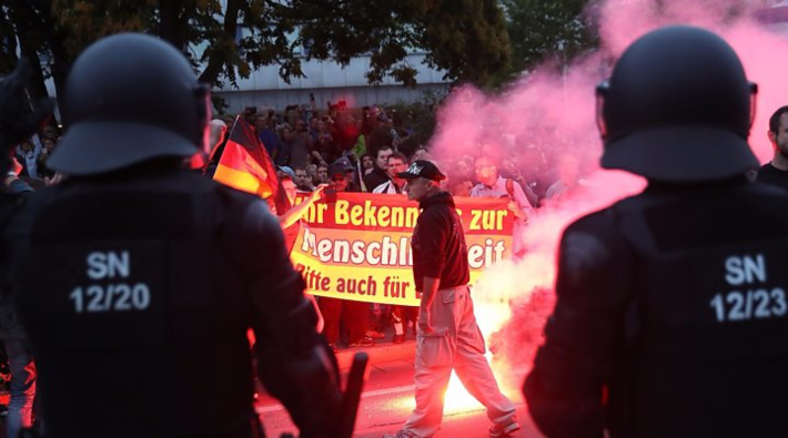 Neofaşistler Almanya'da organize bir şekilde göçmenlere saldırıyor!