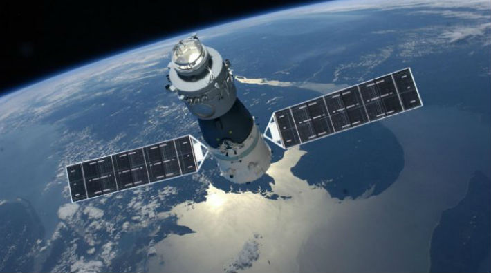 Çin uydusu dünyaya düşüyor: Nereye düşeceği belli değil