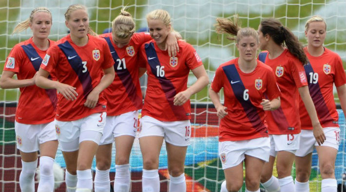 Norveç milli takımındaki erkek ve kadınlar eşit maaş alacak