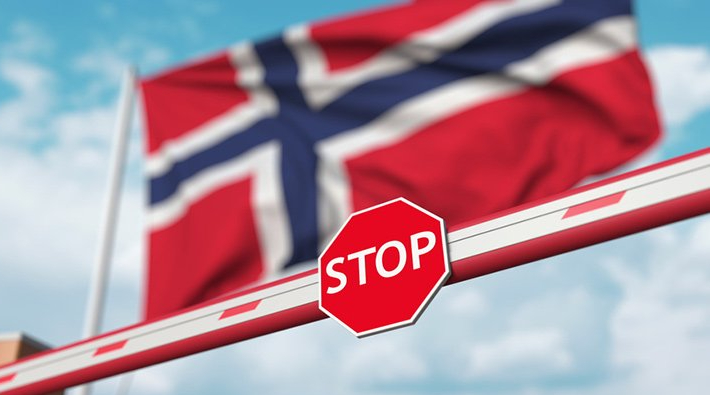 Salgının tamamen kontrol altına alındığı Norveç'te tüm kısıtlamalar kaldırıldı