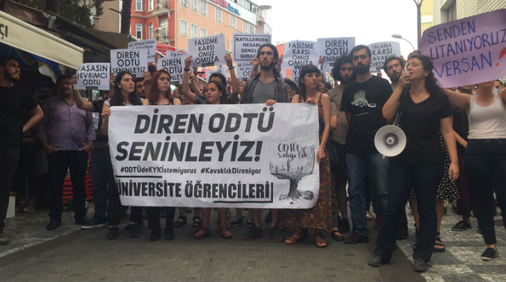 ODTÜ'ye destek eylemine İstanbul'da polis saldırdı