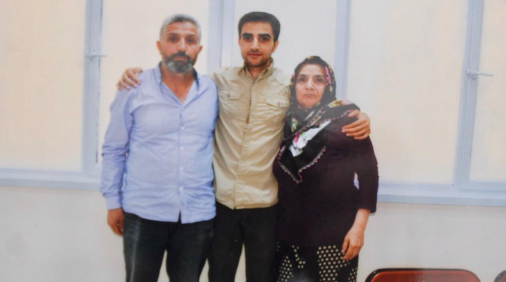 Ölüm orucundaki Mustafa Koçak'ın anne ve babası: 'Mustafa adil şekilde yargılanmak istiyor'