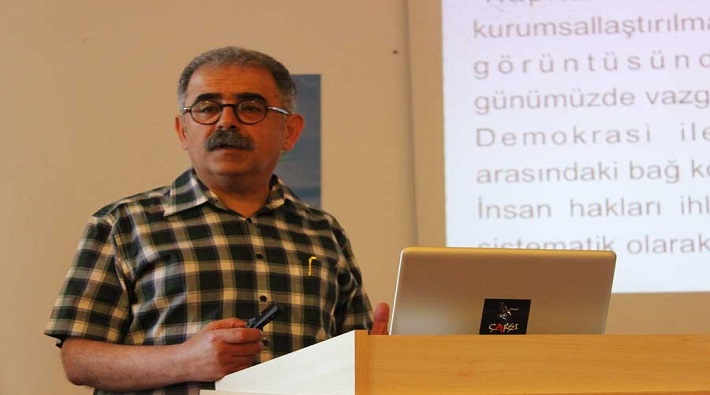 ÖZEL | Prof. Dr. Onur Hamzaoğlu: Çözüm kapitalizme alternatif bir yaşamı örgütlemek