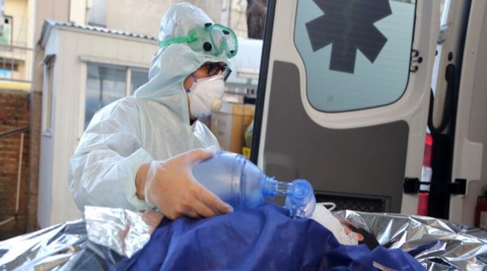 Özel hastanelerde 100'ü hekim 200 sağlık emekçisi koronavirüse yakalandı