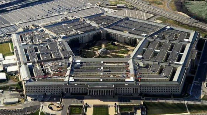 Pentagon topu Beyaz Saray'a attı