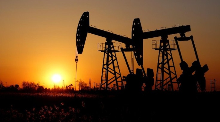 ABD’de petrol fiyatı sıfır doların altını gördü