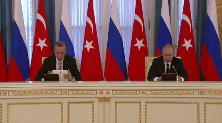 Erdoğan: 'FETÖ' Rusya ile aramızdaki ilişkilere de kastetti