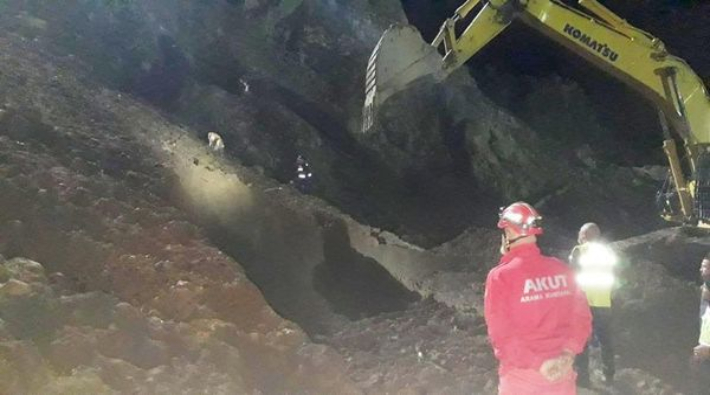 Rize'de havalimanı inşaatında meydana gelen heyelanda bir işçi yaşamını yitirdi