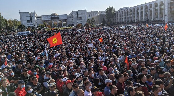 Kırgızistan'da tekrar edilecek parlamento seçimlerinin tarihi belli oldu 
