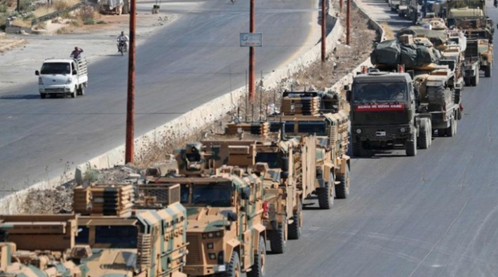 Rusya: Türkiye İdlib'e askeri araç ve mühimmatla dolu konvoy gönderdi