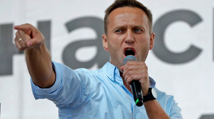 Rusya'da zehirlendiği öne sürülen muhalefet lideri Navalny taburcu edildi
