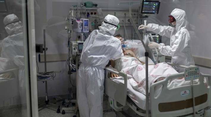 Resmi verilere göre son 24 saatte 74 kişi koronavirüs nedeniyle hayatını kaybetti
