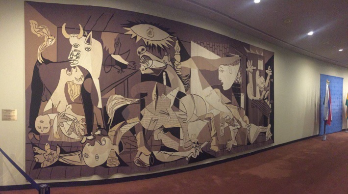 Sahibi geri istedi, Picasso'nun savaş karşıtı eseri 'Guernica' BMGK'den kaldırıldı