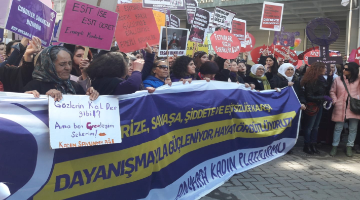 Ankaralı kadınlar 8 Mart'ta buluştu: Haklarımızdan vazgeçmeyeceğiz