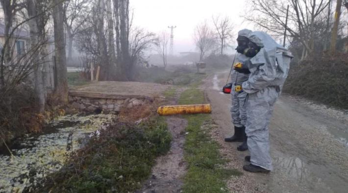Sakarya'da kimyasal gazdan etkilenen 12 kişi hastaneye kaldırıldı