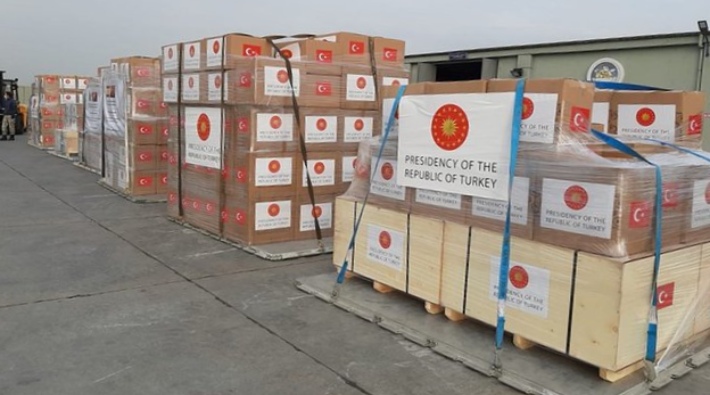 Salgınla mücadele için bağış toplayan Erdoğan iki ülkeye yardım malzemeleri gönderdi