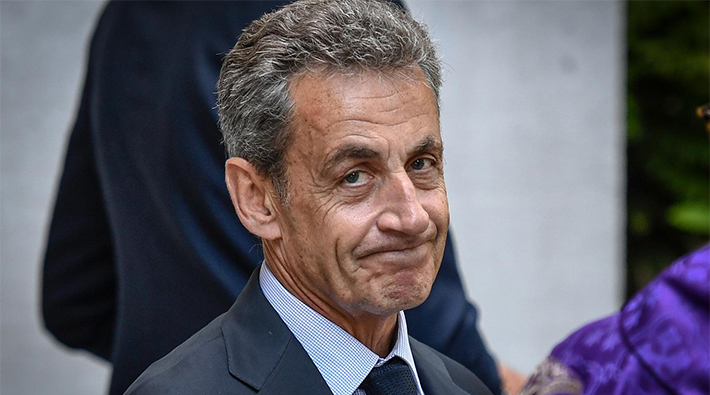 Yasa dışı seçim kampanyası finansmanı yapan Eski Fransa Cumhurbaşkanı Sarkozy, suçlu bulundu