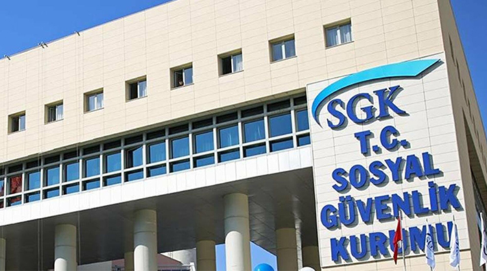İlaç ve tıbbi cihaz vurgununun ardından SGK Başkanı dahil 5 kişi görevden alındı