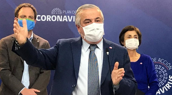 Salgına karşı etkili önlemler alamadığı konusunda eleştiriliyordu: Şili Sağlık Bakanı Manalich istifa etti