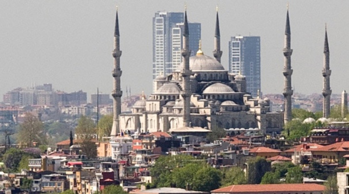 Binali Yıldırım: İstanbul'da silüeti bozacak aymazlıklara direneceğim
