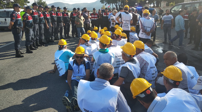 Somalı madencilerin Ankara'ya yürüyüşü jandarma tarafından engellendi