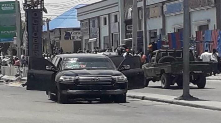 Somali'de Maarif Vakfı aracına bombalı saldırı: 3 yaralı