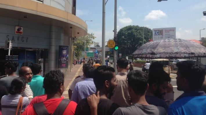 Sri Lanka'da sinema salonunda patlama