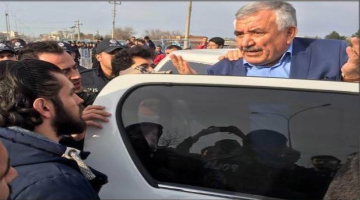 Kürt siyasetçi Selim Sadak tutuklandı