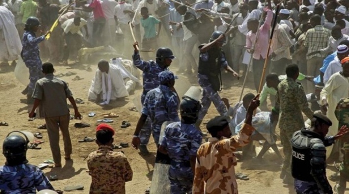 Sudan'da protestolarda en az 7 kişi yaşamını yitirdi