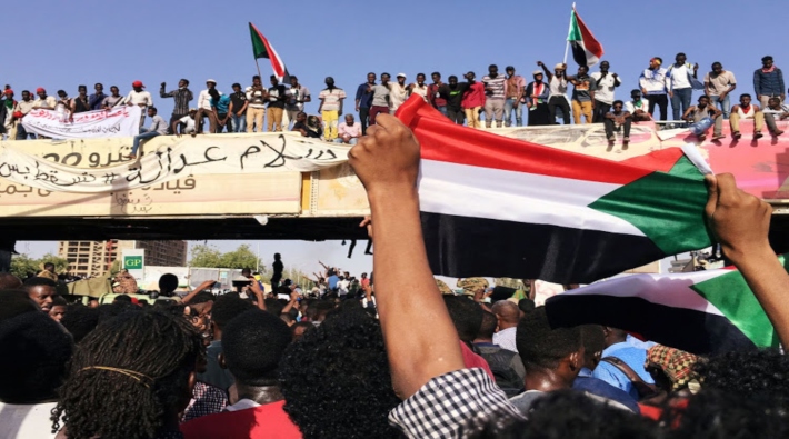 Sudan'da müzakereler yeniden başlıyor