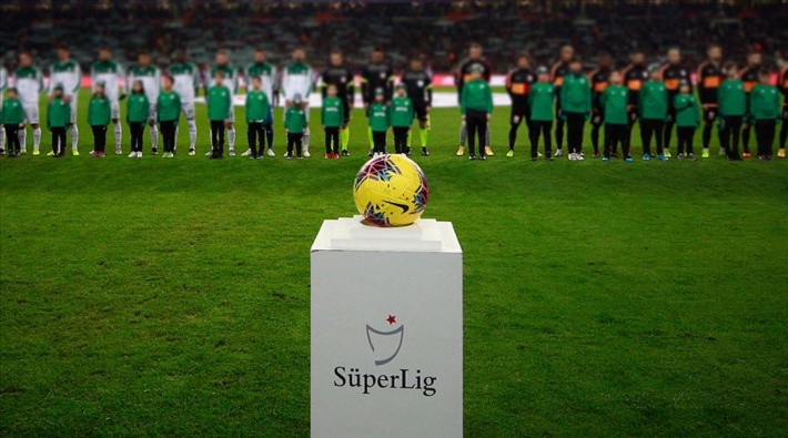 Süper Lig 12 Haziran'da başlıyor: Hakemler açıklandı