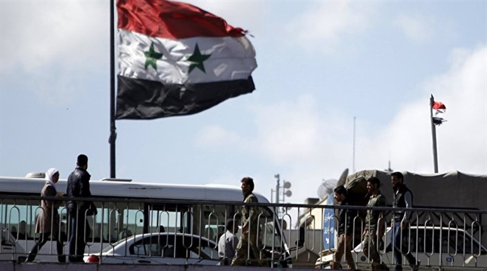 Suriye’de askeri havaalanına füze saldırısı!