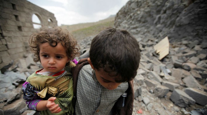 Suudi Arabistan saldırısı altındaki Yemen'de 4 bin çocuk hayatını kaybetti