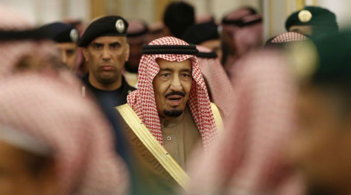 Suudi Arabistan'da Kral Selman iki oğlunu üst düzey görevlere atadı