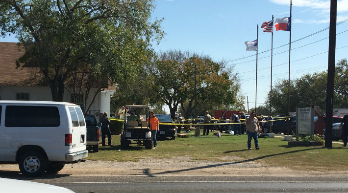 Teksas'ta kilisede katliam: 27 kişi hayatını kaybetti